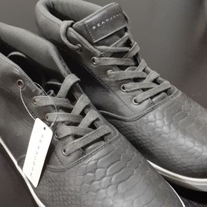 Mens Sean John tennis shoes